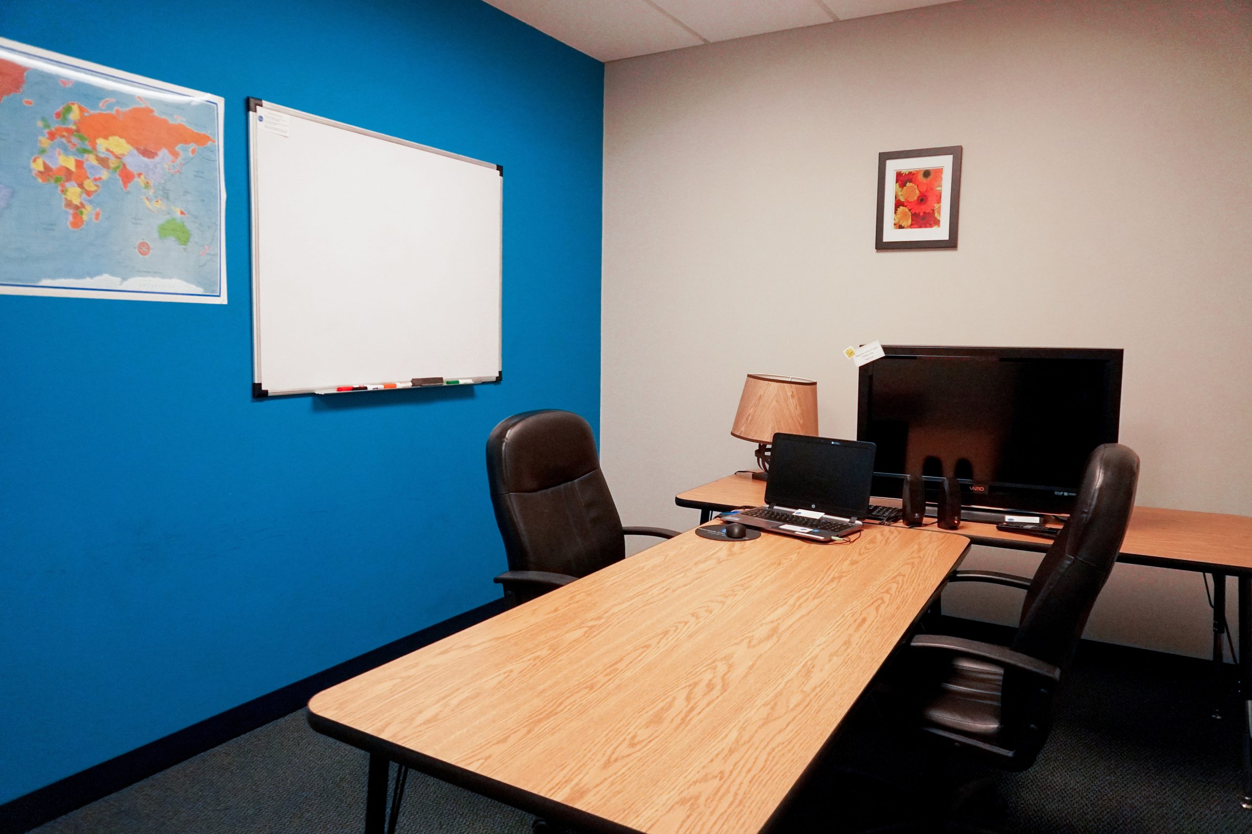 Diplomatic Language Services Herndon location one-on-one classroom